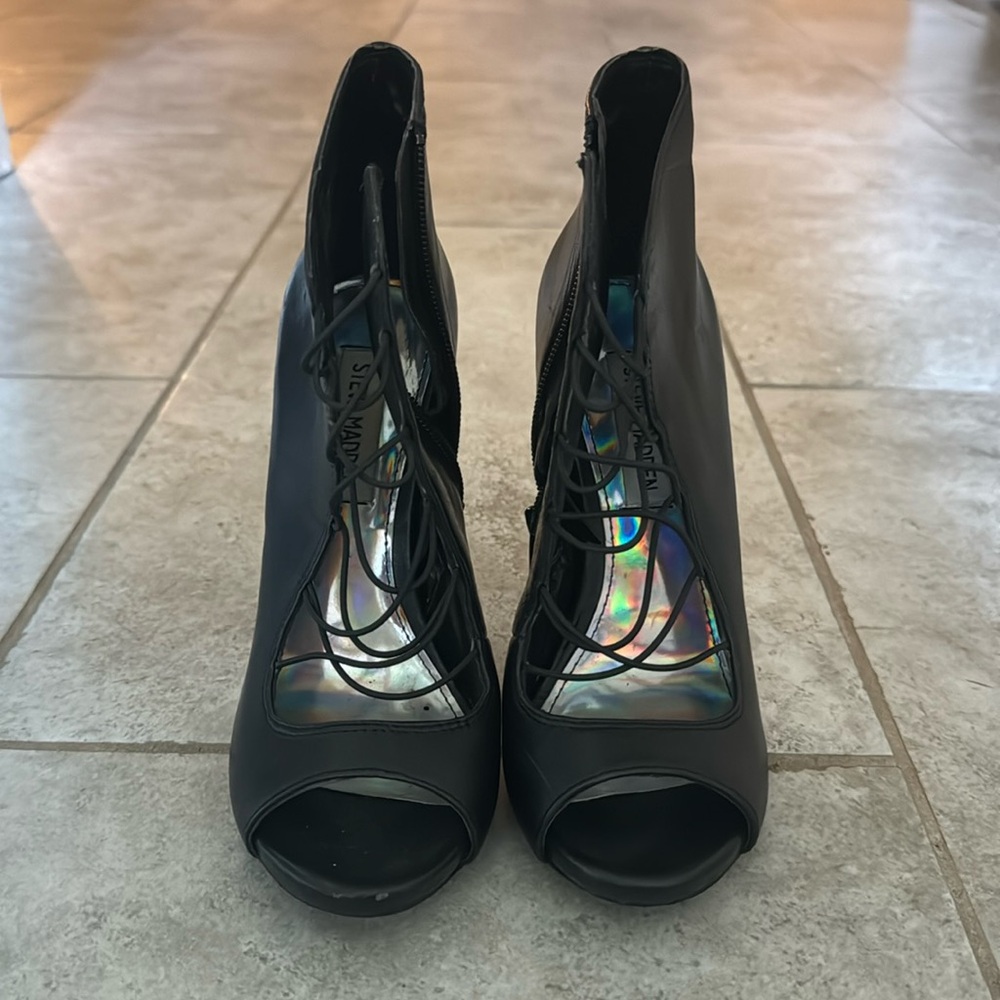 Steve Madden heels